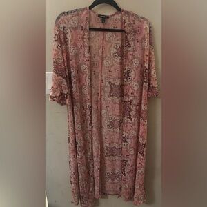 Bohemian Pink Patterned Kimono torrid size 1